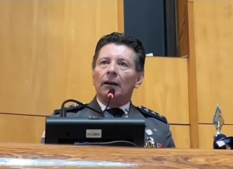 Capitão da PM ataca general Thomás Paiva e o acusa de “entregar seus filhos ao comunismo”