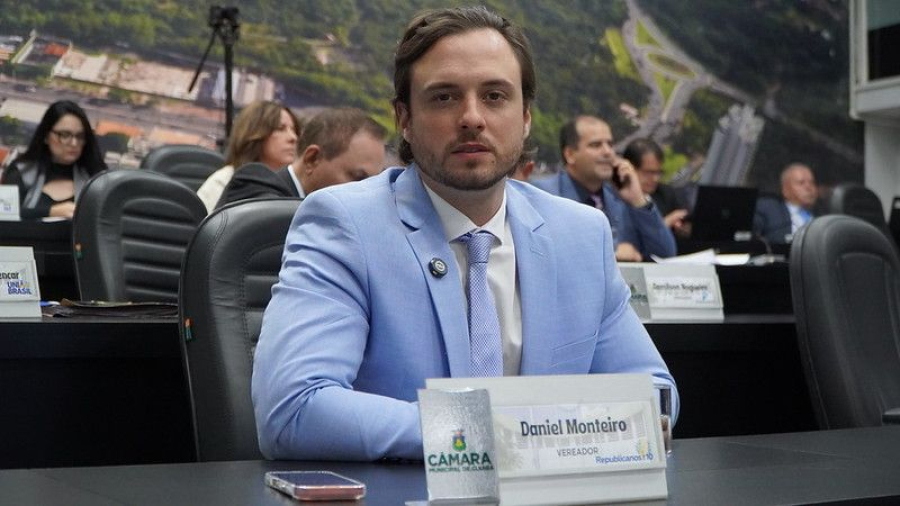 Vídeo | Daniel contraria Abilio e diz que mudança na planta genérica passa pela Câmara