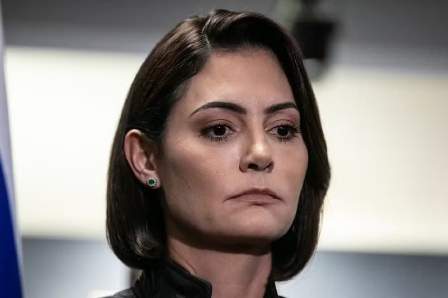 Michelle Bolsonaro se afasta temporariamente do PL por motivos de saúde