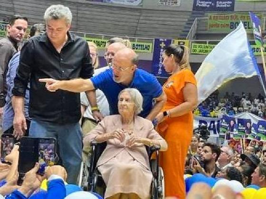 “Por trás de grandes homens existem mulheres gigantes”, diz Avallone sobre Dona Maria de Oliveira