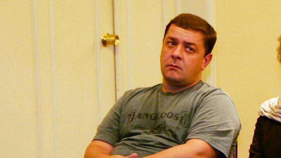 Filho de Lula deixa o Brasil em meio a investigações de fraudes no INSS