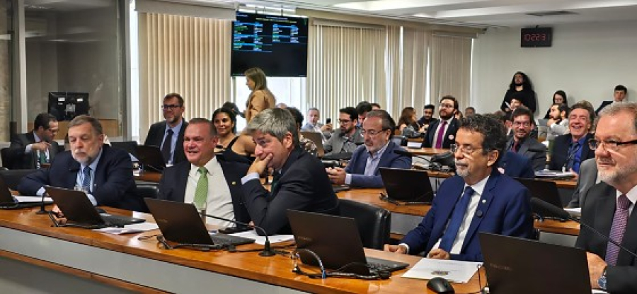 Projeto de Wellington Fagundes para criar universidade federal do Nortão avança no senado