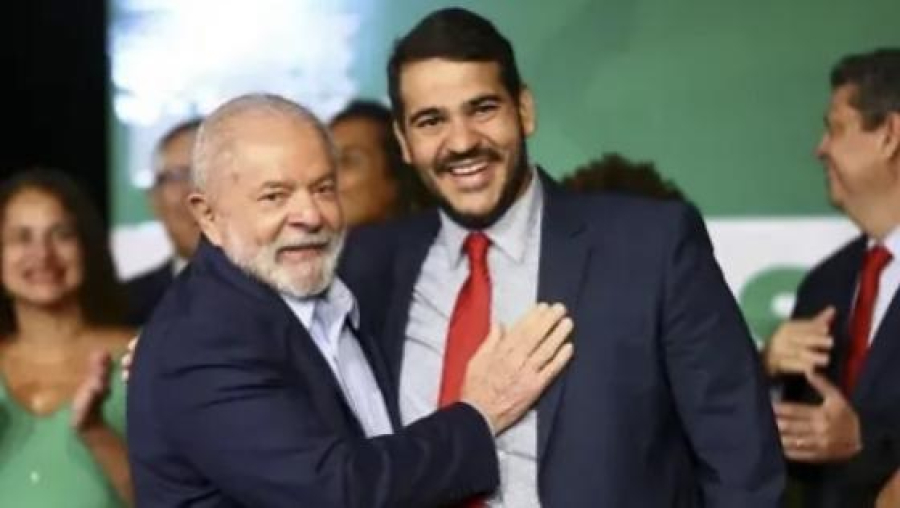 Lula diz a aliados que não aceita derrota de Messias e promete insistir em nome ao Supremo