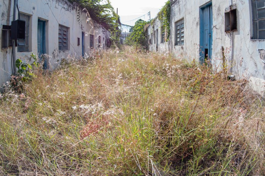 Disputa entre herdeiros deixa condomínio em ruínas em Cuiabá