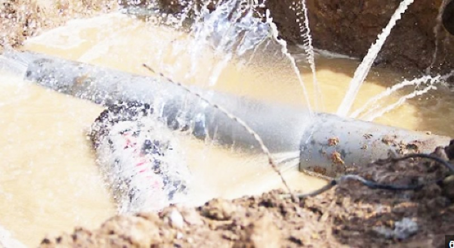 Estado desperdiça 101 piscinas olímpicas de água potável por dia