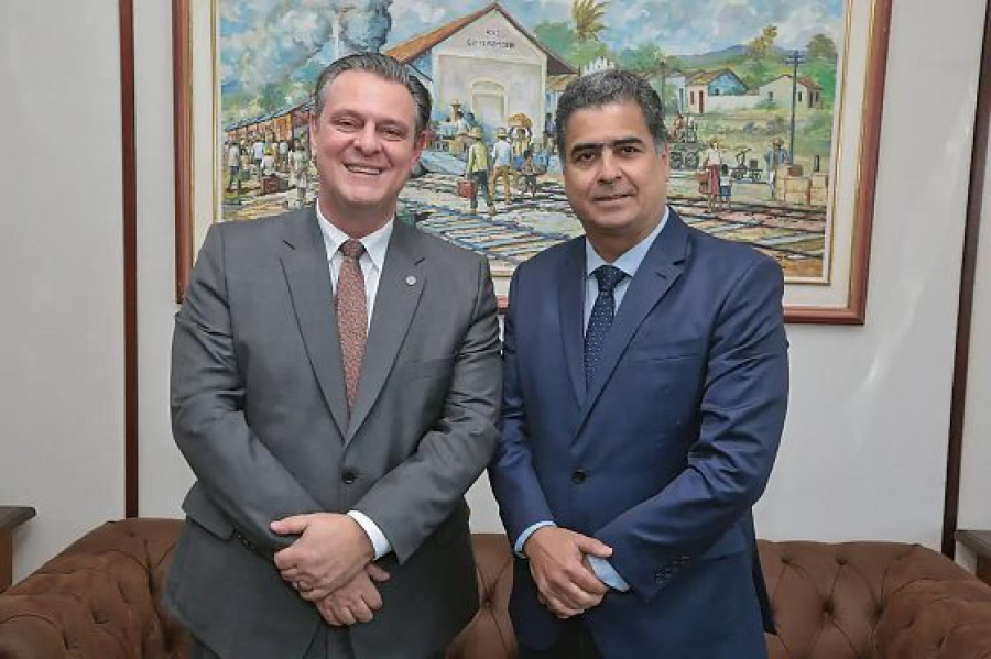 Fávaro confirma articulação de Emanuel Pinheiro para disputar governo; veja vídeo