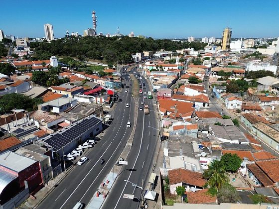 Com asfalto recuperado, corredor de 14 km do BRT entra na fase de acabamentos
