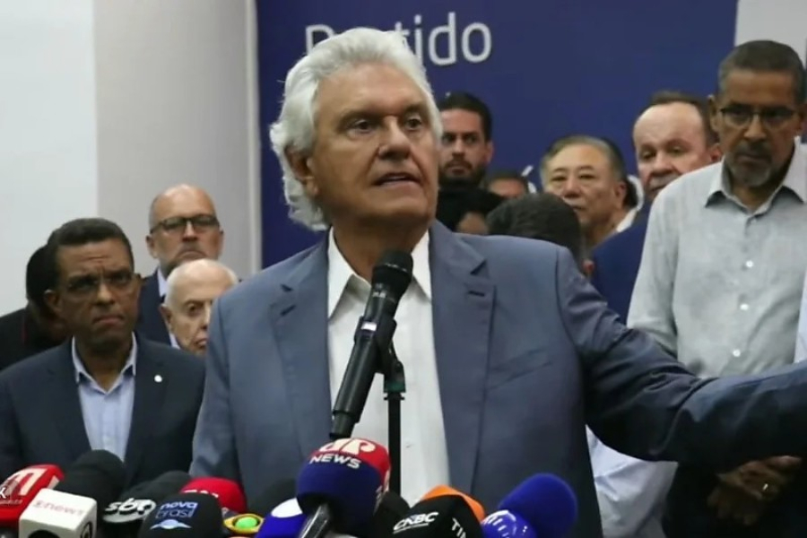 Caiado é aplaudido por empresários em SP, pede apoio nas redes e doações