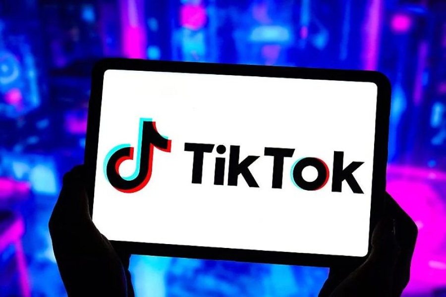 TikTok é multado em R$ 153,7 milhões por falhas na proteção de crianças e adolescentes