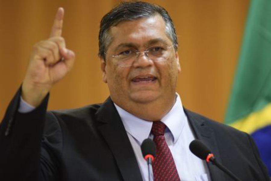 Dino reverte decisão e reintegra Andrei Rodrigues ao comando da PF