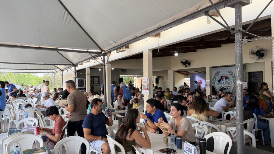 Peixada beneficente realizada por loja maçônica reúne mais de mil pessoas no Chapéu do Sol