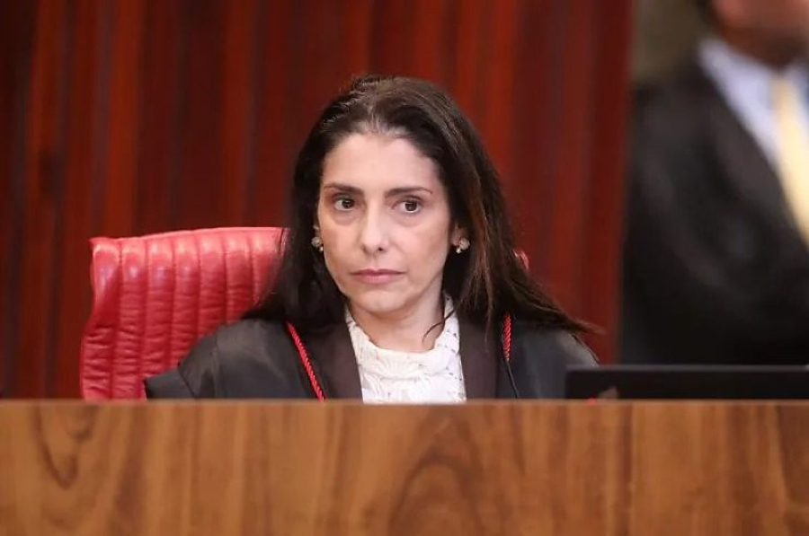 Ministra que barrou púlpito vazio de Lula na Globo doou para Erika Hilton e Jean Wyllys