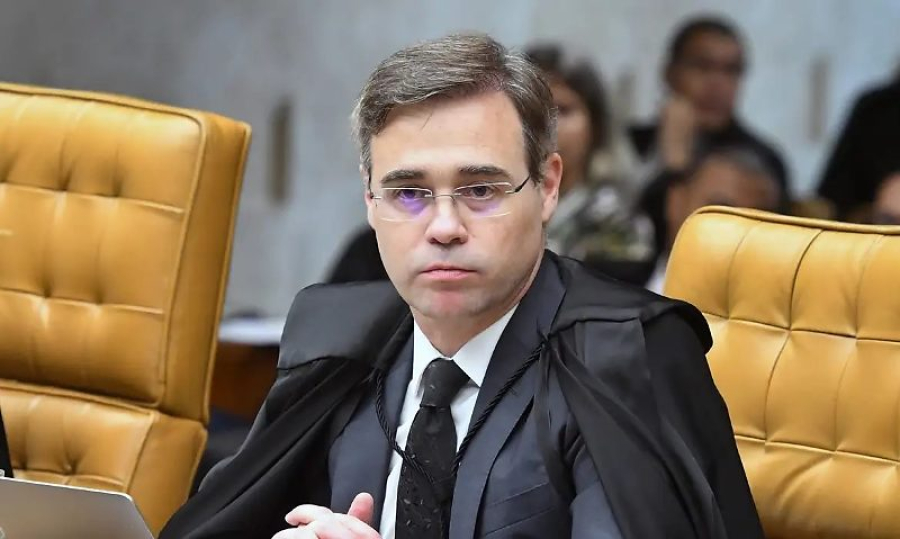 Mendonça admite entidades de juízes em ação contra reajustes automáticos em MT
